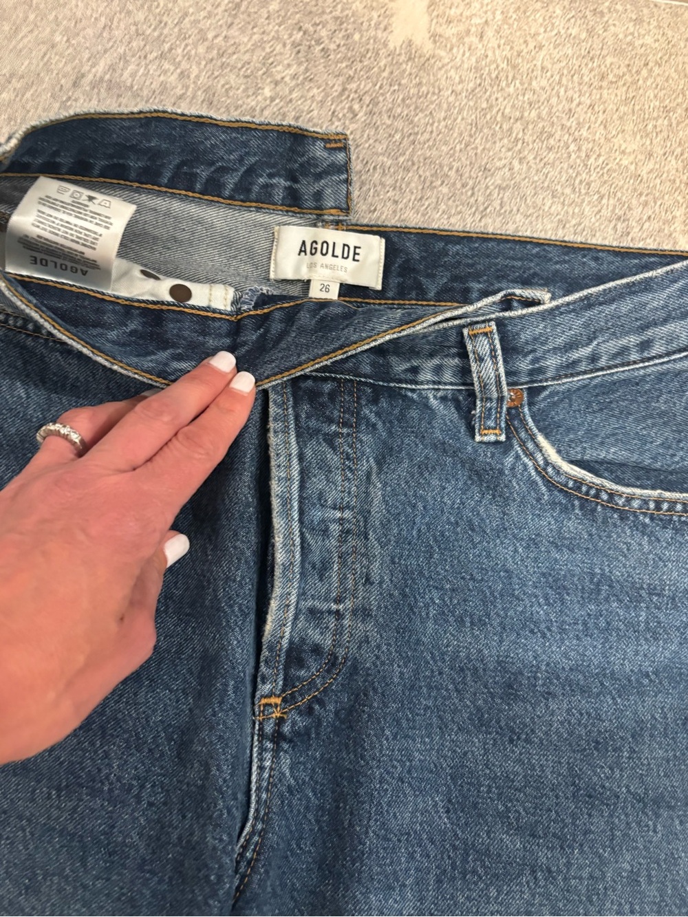 AGOLDE High-Rise Medium Blue Vintage Wash Jeans